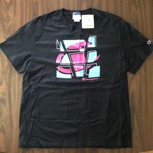 CHAMPION OFFSET PANES CHAMPION BLACK TEE LARGE